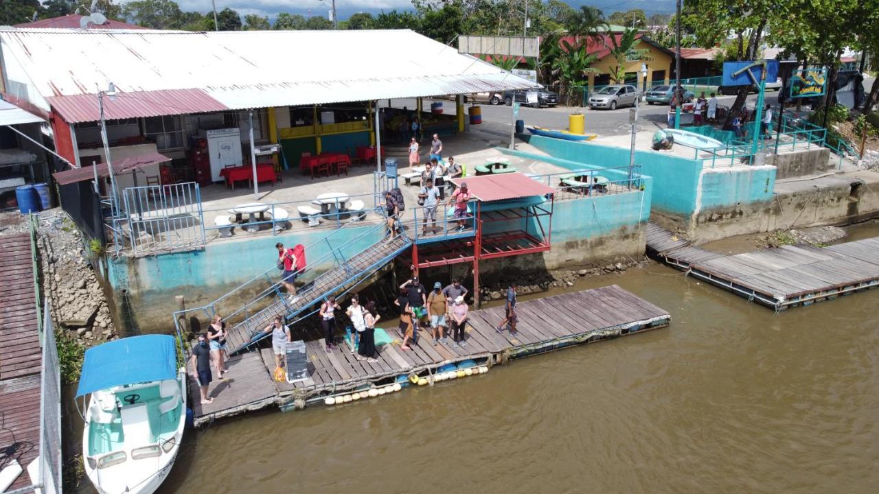 Hotel Sierpe River- Oleaje Sereno Екстер'єр фото