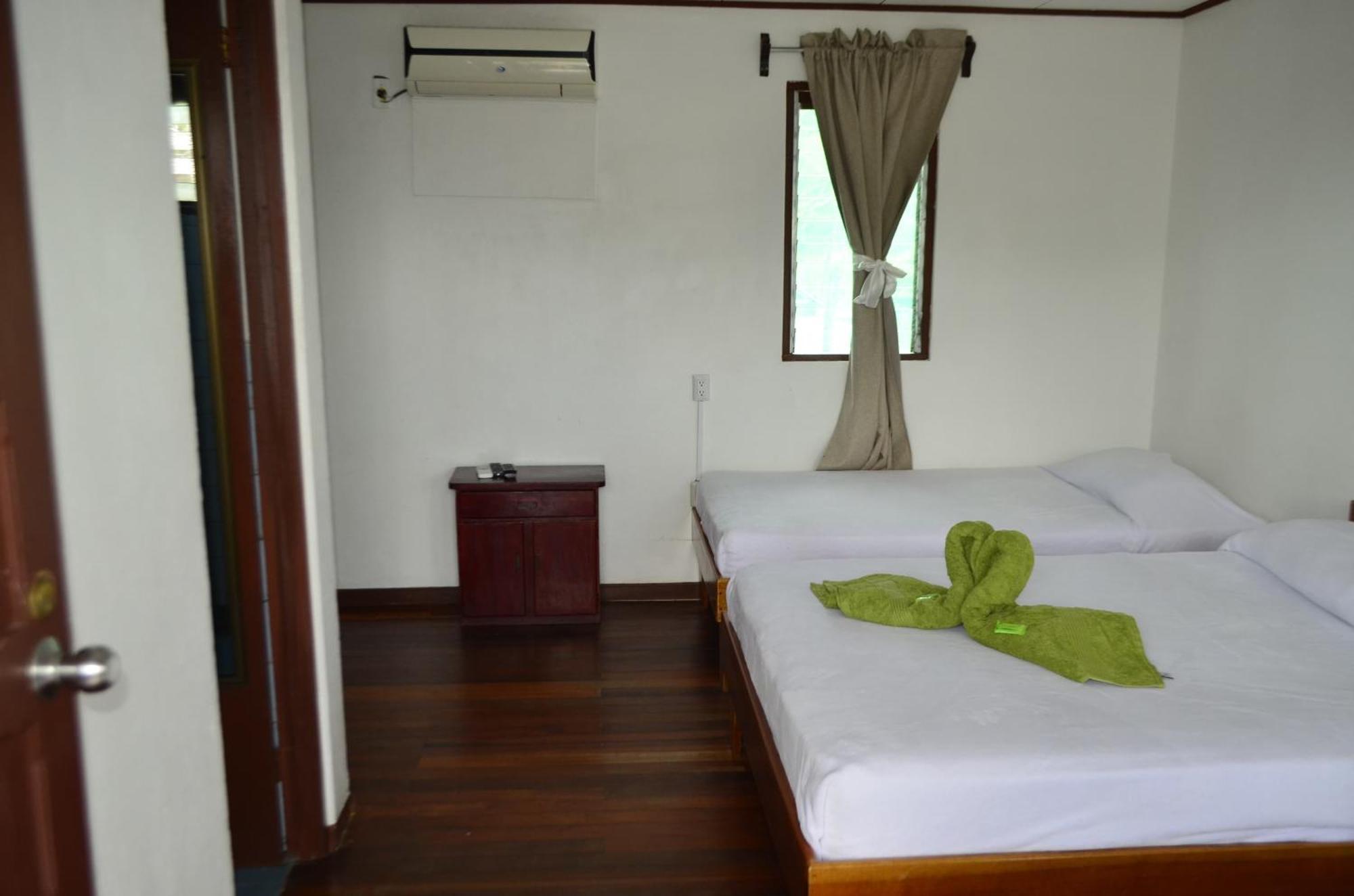 Hotel Sierpe River- Oleaje Sereno Екстер'єр фото