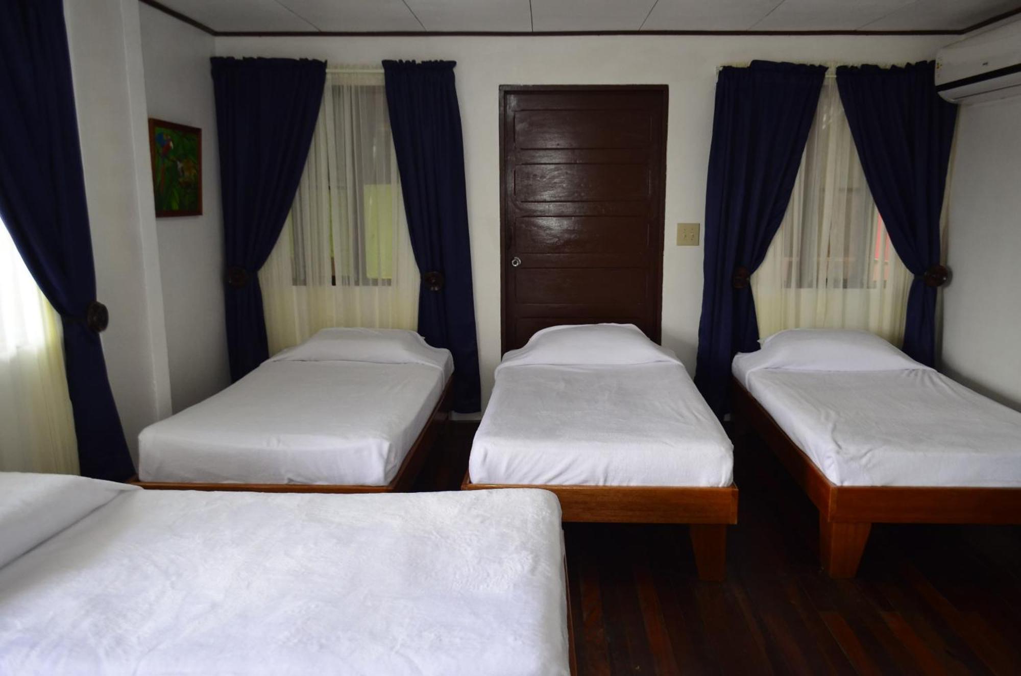 Hotel Sierpe River- Oleaje Sereno Екстер'єр фото